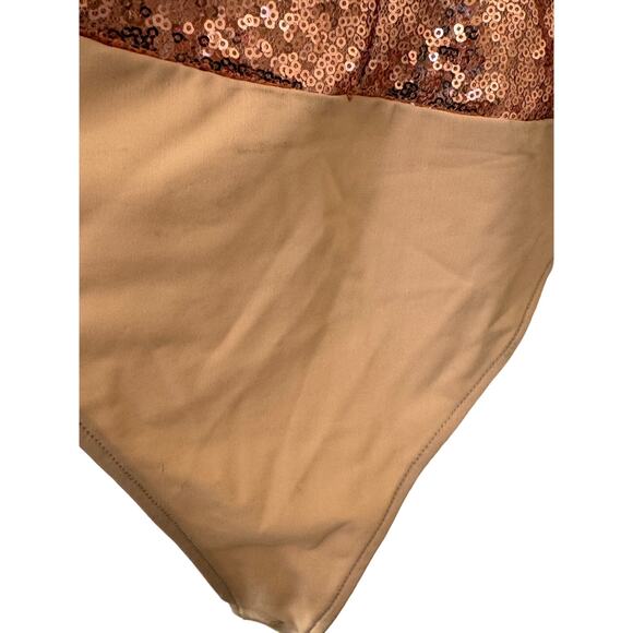 Rehab Rose Gold Sequin Long Sleeve Deep V-Neck Body Suit Size Small - Picture 4 of 9